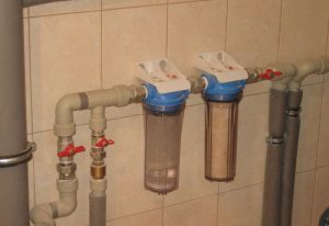 Установка проточного фильтра для воды в Красногорске