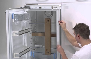 Установка встраиваемого холодильника в Красногорске